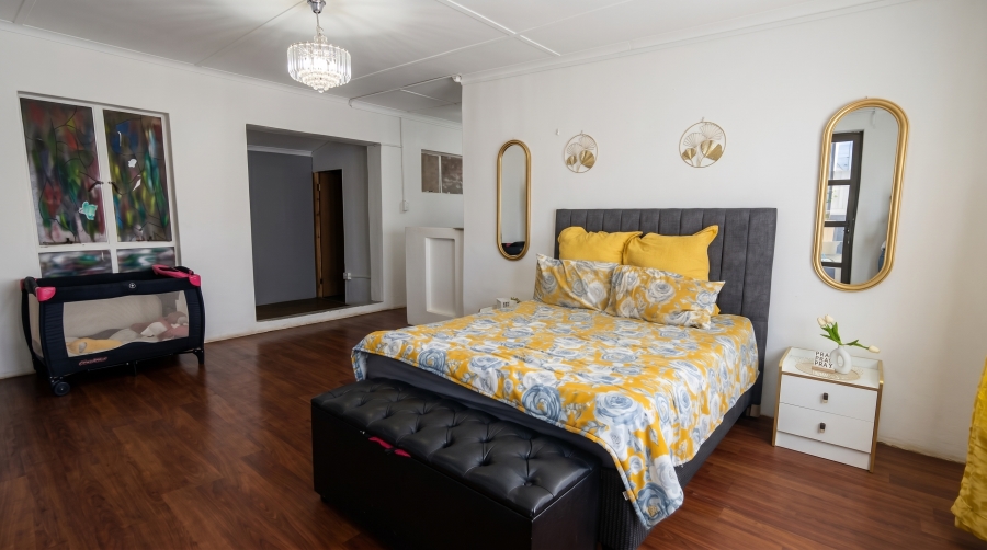 4 Bedroom Property for Sale in Napier Western Cape